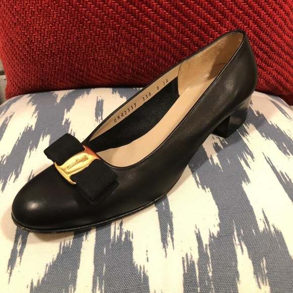 Shoes - Picture 1 of 6